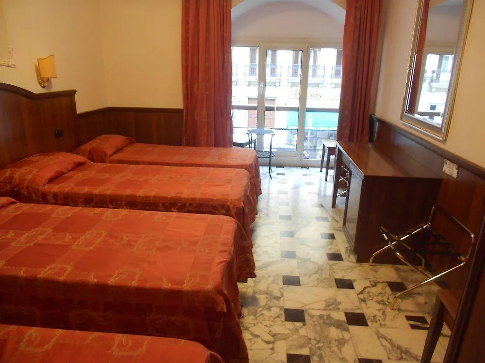 Nakissa Inn Rome