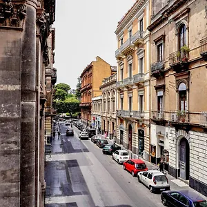 Giardino Bellini-centro Oda ve Kahvaltı Katanya
